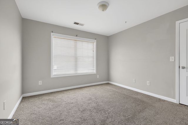 1136 Mason Lee Avenue, Loganville, GA 30052