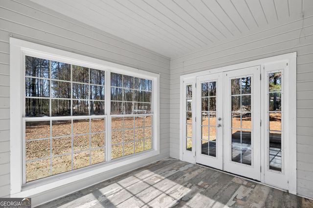 1136 Mason Lee Avenue, Loganville, GA 30052