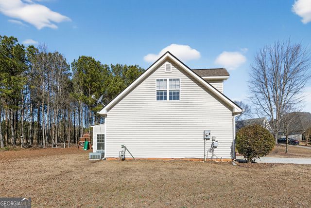 1136 Mason Lee Avenue, Loganville, GA 30052