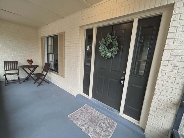 520 WYNNWOOD DRIVE, Brandon, FL 33511