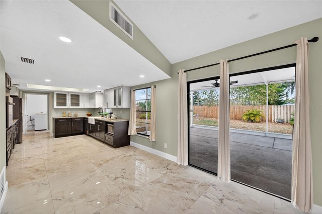 520 WYNNWOOD DRIVE, Brandon, FL 33511