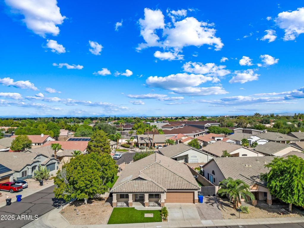 17409 N CASSI Drive, Surprise, AZ 85374 — photo 4