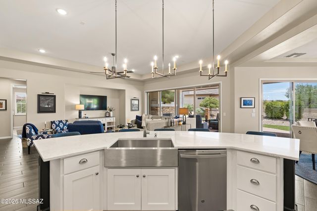 60961 E Arbor Basin Road, Oracle, AZ 85623