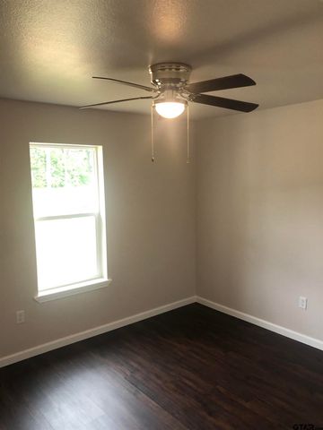 105 Meadow Lane, Naples, TX 75568