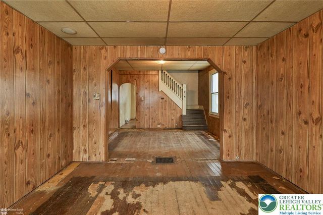 622 East Locust Street, Bethlehem City, PA 18018