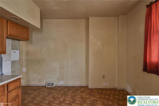 622 East Locust Street, Bethlehem City, PA 18018