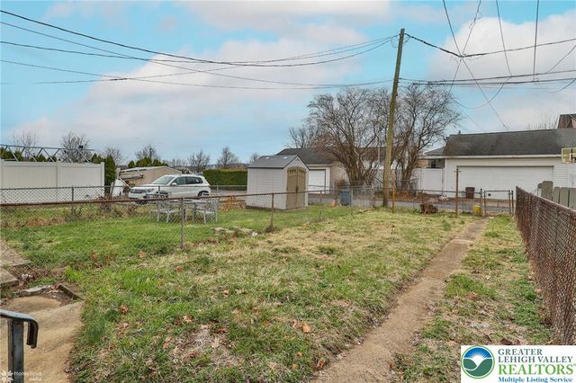 622 East Locust Street, Bethlehem City, PA 18018