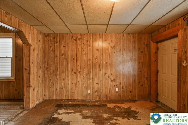 622 East Locust Street, Bethlehem City, PA 18018