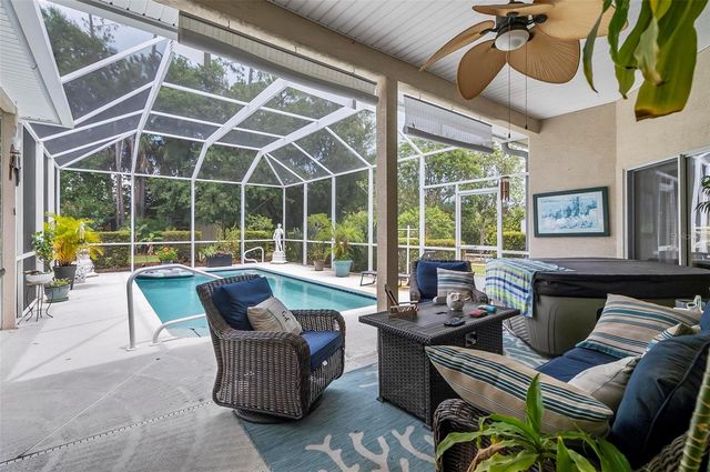 2 WILLOUGHBY PLACE, Palm Coast, FL 32164