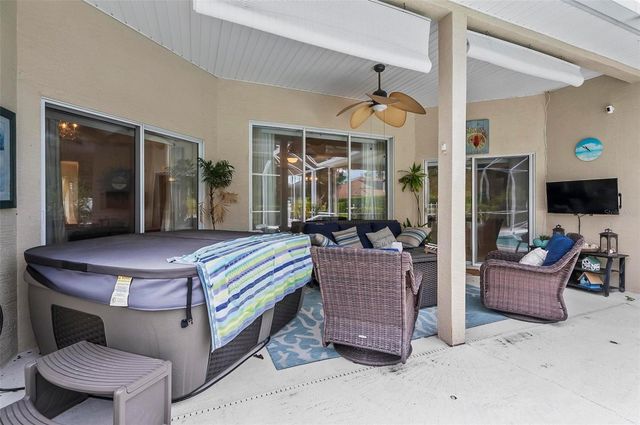 2 WILLOUGHBY PLACE, Palm Coast, FL 32164