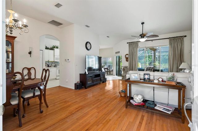 2 WILLOUGHBY PLACE, Palm Coast, FL 32164