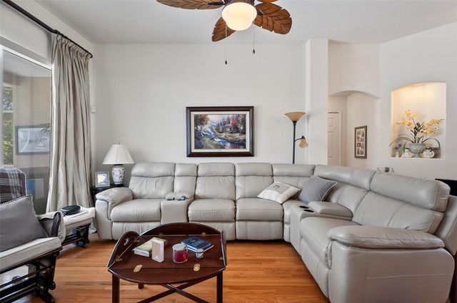 2 WILLOUGHBY PLACE, Palm Coast, FL 32164