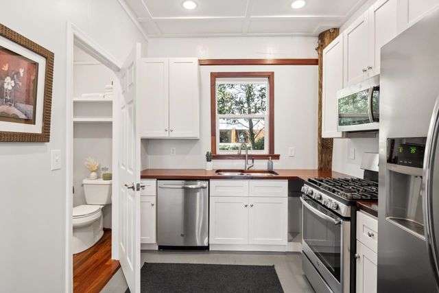 231 Watson Way, Pawleys Island, SC 29585