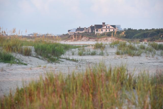 231 Watson Way, Pawleys Island, SC 29585