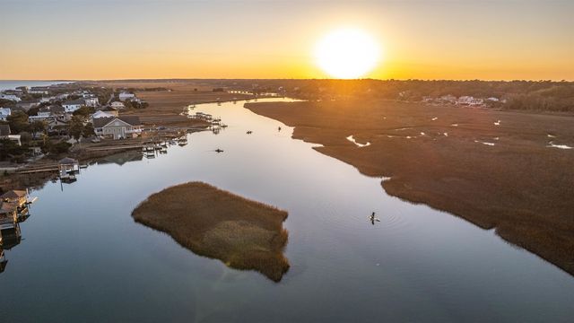 231 Watson Way, Pawleys Island, SC 29585