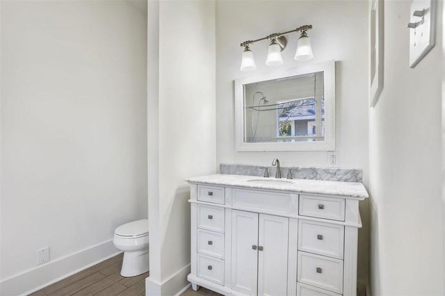 900 Division Street, Lake Charles, LA 70601