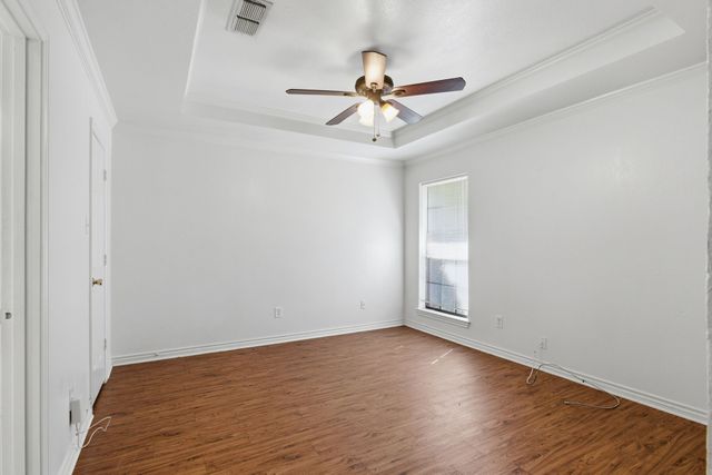 119 Larchbrook Drive, Desoto, TX 75115