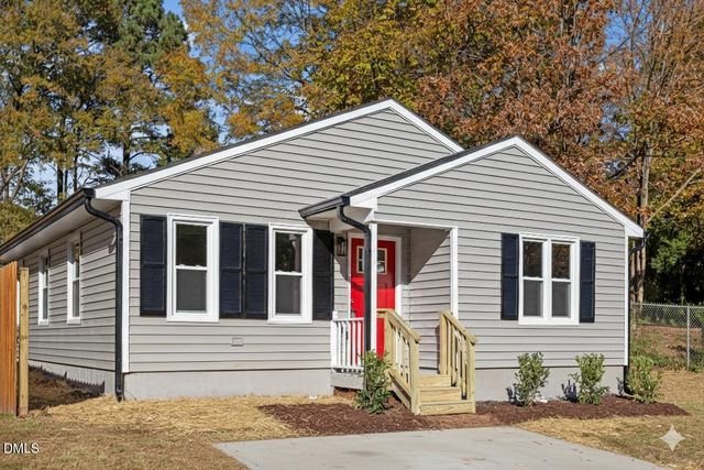 807 Shari Court, Durham, NC 27704