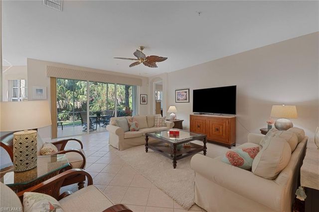 4695 Winged Foot CT # 101, Naples, FL 34112
