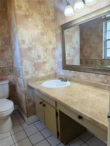 1724 NE 30TH STREET, Ocala, FL 34479