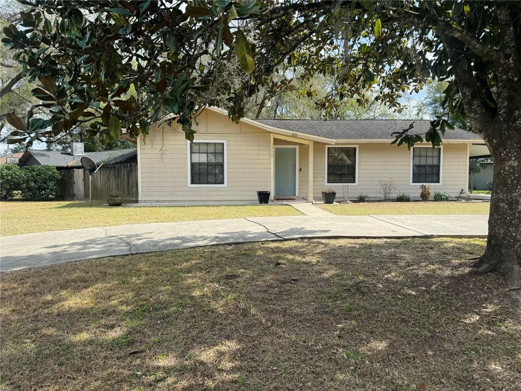 1724 NE 30TH STREET, Ocala, FL 34479