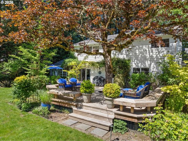 6316 Sw CANBY St, Portland, OR 97219