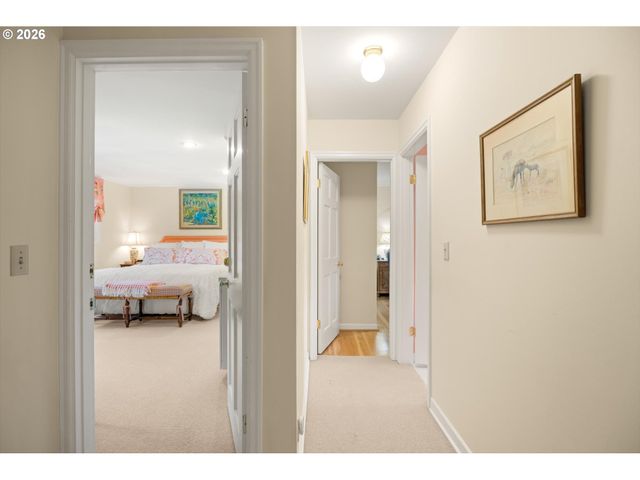 6316 Sw CANBY St, Portland, OR 97219