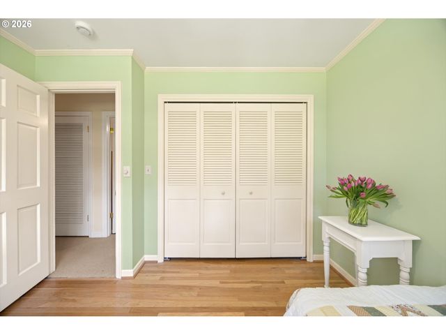 6316 Sw CANBY St, Portland, OR 97219