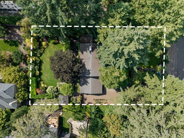 6316 Sw CANBY St, Portland, OR 97219