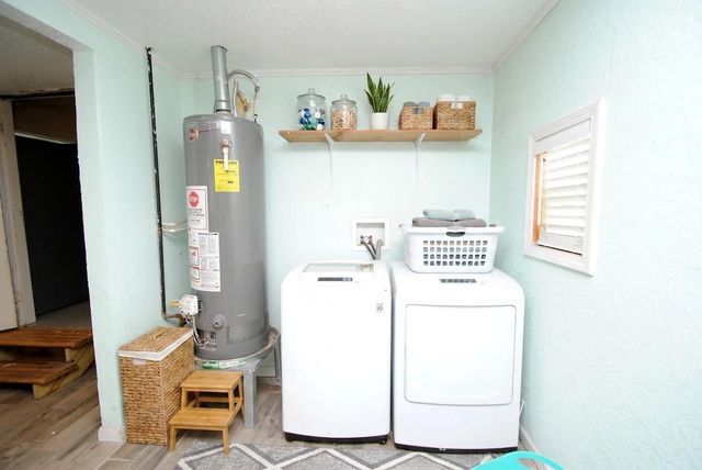 1231 W 7th Street, Freeport, TX 77541