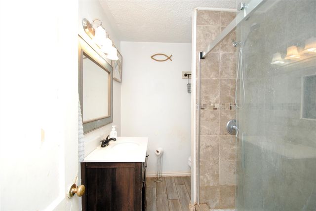 1231 W 7th Street, Freeport, TX 77541