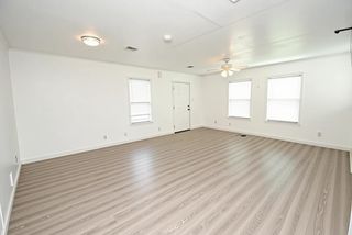 1231 W 7th Street, Freeport, TX 77541
