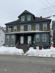 12 Columbus Ave 2, Lowell, MA 01851