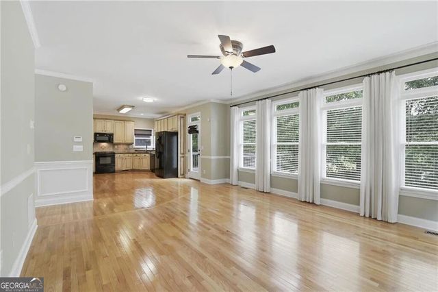 4343 Clairesbrook Lane, Acworth, GA 30101
