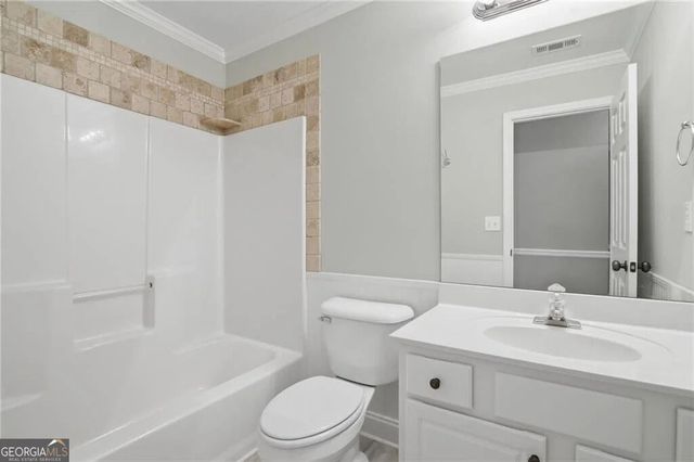 4343 Clairesbrook Lane, Acworth, GA 30101
