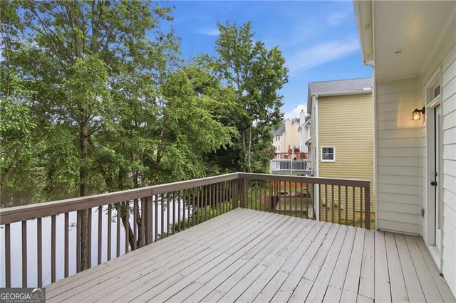 4343 Clairesbrook Lane, Acworth, GA 30101