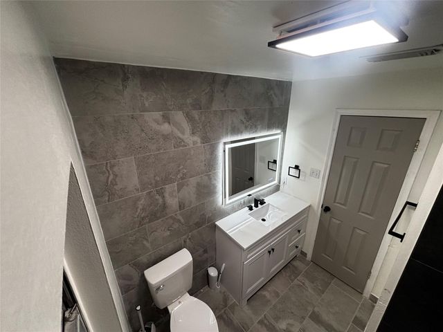 5910 Bent Tree Court, Humble, TX 77346