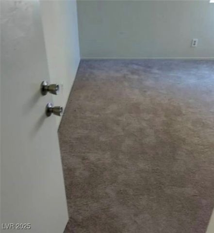 5049 Spencer Street D, Las Vegas, NV 89119