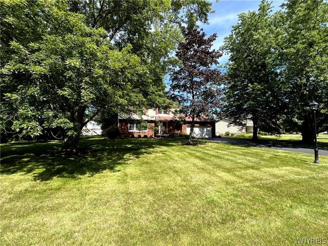 415 Andre Place, Porter, NY 14174