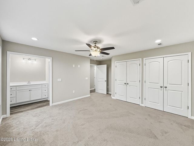 207 Charles Carr Dr, Harrodsburg, KY 40330