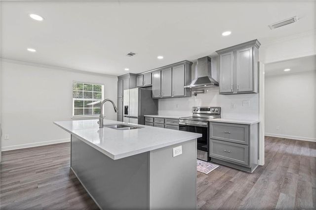 6711 Highmont Drive, Theodore, AL 36582