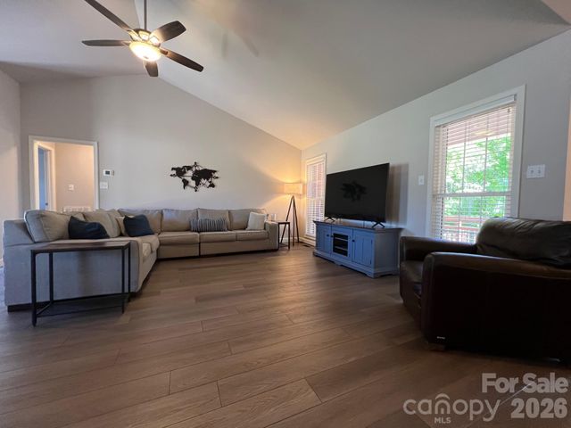 106 Olano Lane, Statesville, NC 28677