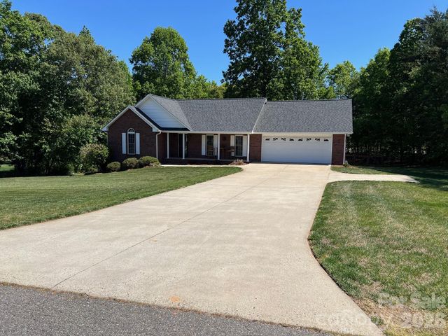 106 Olano Lane, Statesville, NC 28677
