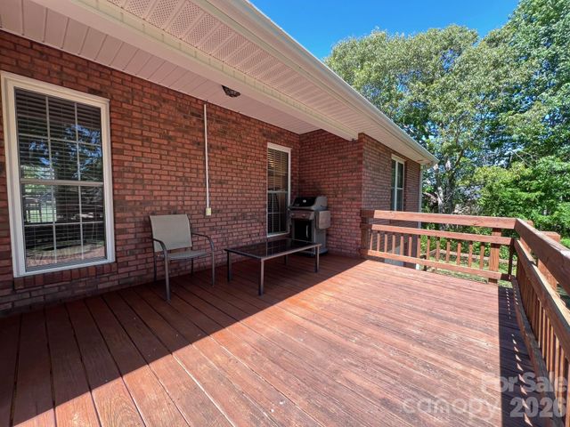 106 Olano Lane, Statesville, NC 28677