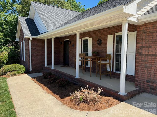106 Olano Lane, Statesville, NC 28677