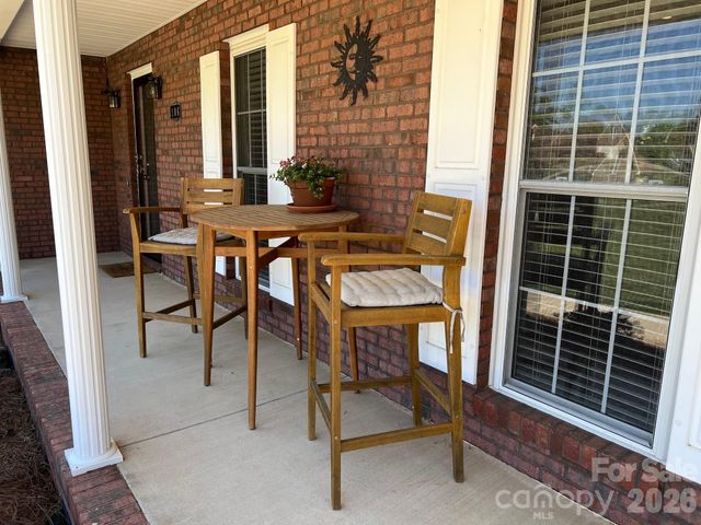 106 Olano Lane, Statesville, NC 28677