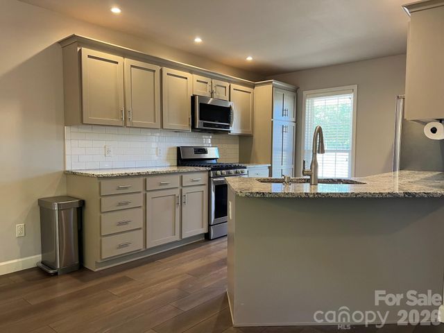 106 Olano Lane, Statesville, NC 28677