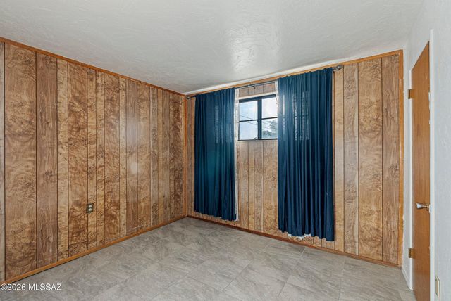 905 W Discover Street, Oracle, AZ 85623