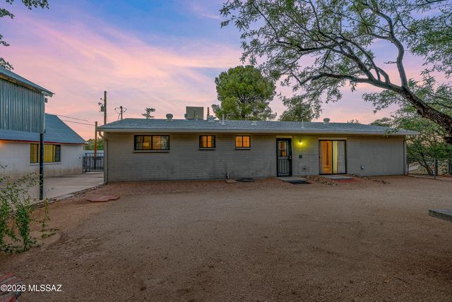 905 W Discover Street, Oracle, AZ 85623