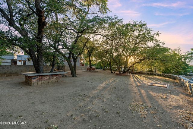 905 W Discover Street, Oracle, AZ 85623